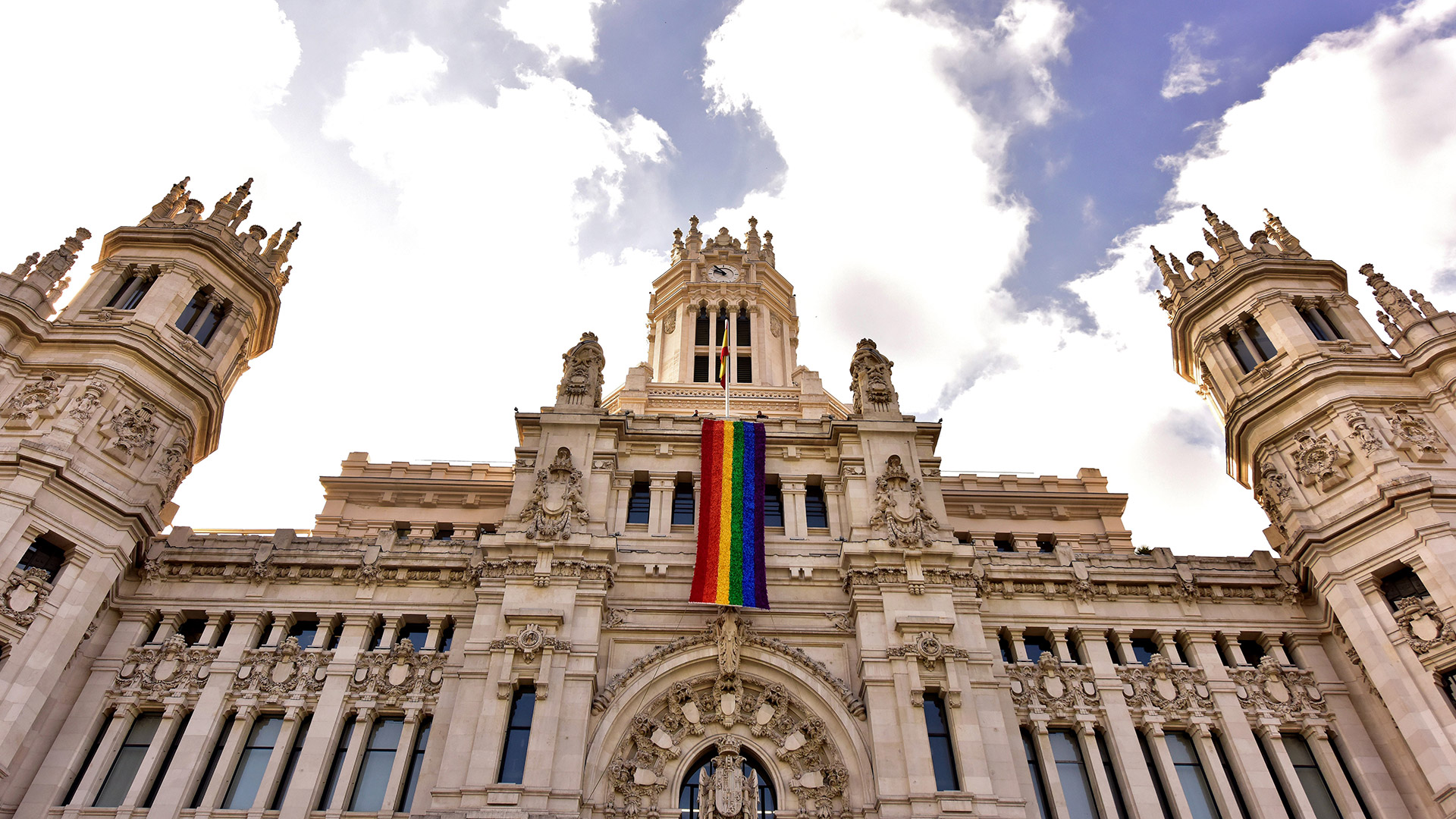 Madrid pide prestado a París el título de «ciudad del amor» durante el World Pride