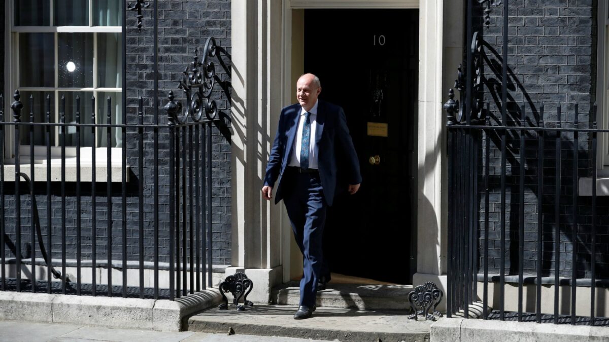 May nombra a Damian Green como «número dos» de su Gobierno