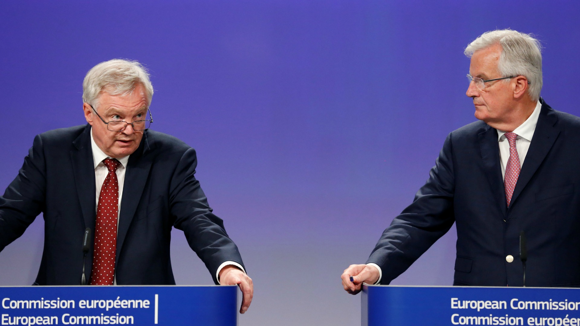 May, dispuesta a ofrecer la libre circulación durante dos años tras el Brexit