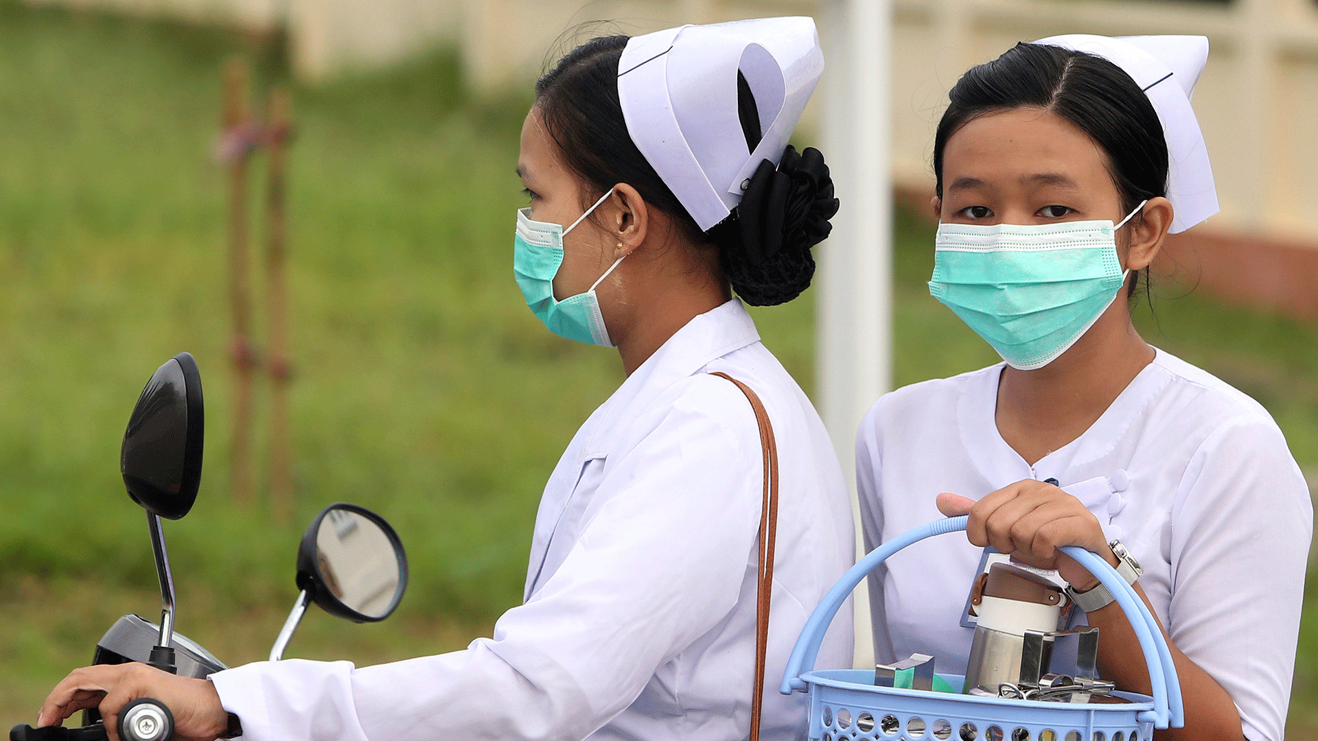 Dos muertos y 13 infectados por gripe porcina en Birmania