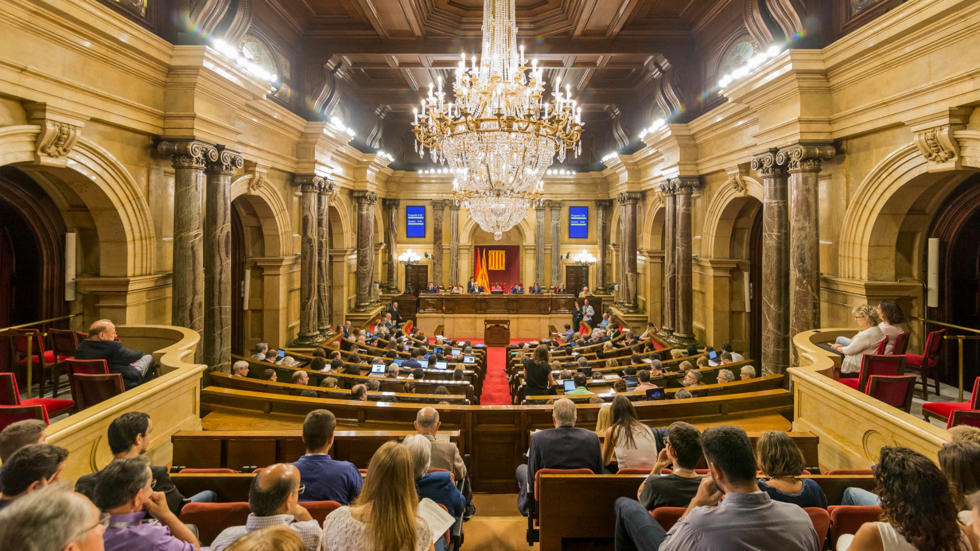 El Parlamento catalán podrá aprobar reformas ‘express’ encaminadas a la ‘desconexión’