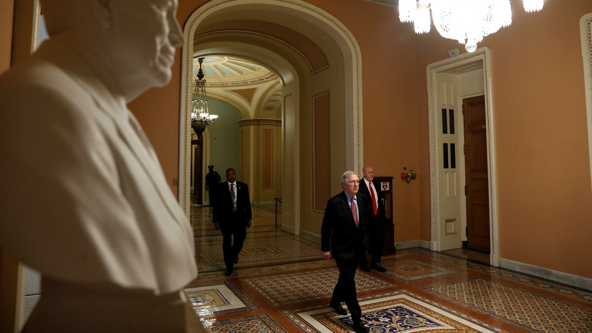 El Senado de EEUU rechaza la derogación parcial del Obamacare promovida por Trump