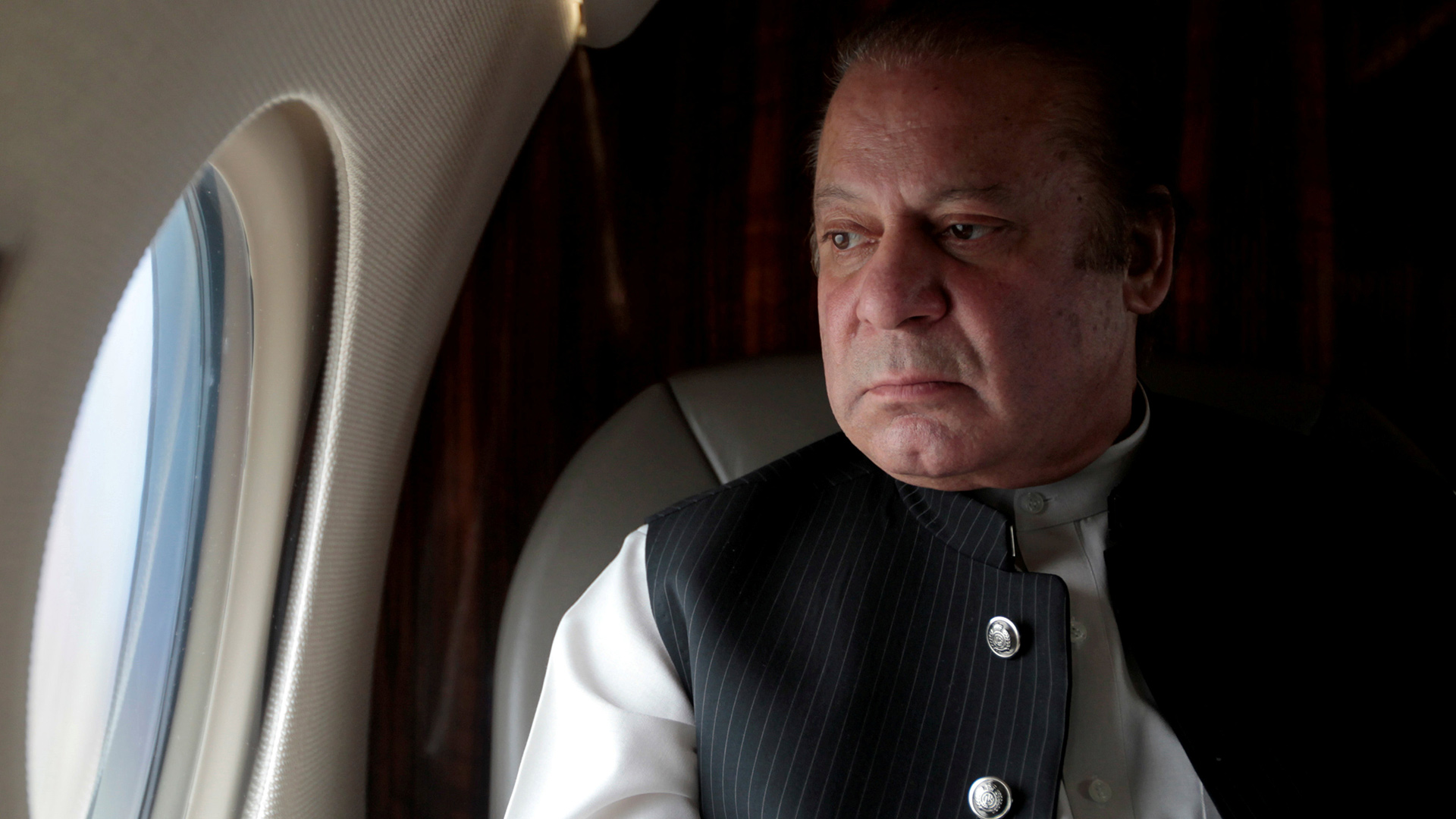La Corte Suprema de Pakistán inhabilita al primer ministro Nawaz Sharif