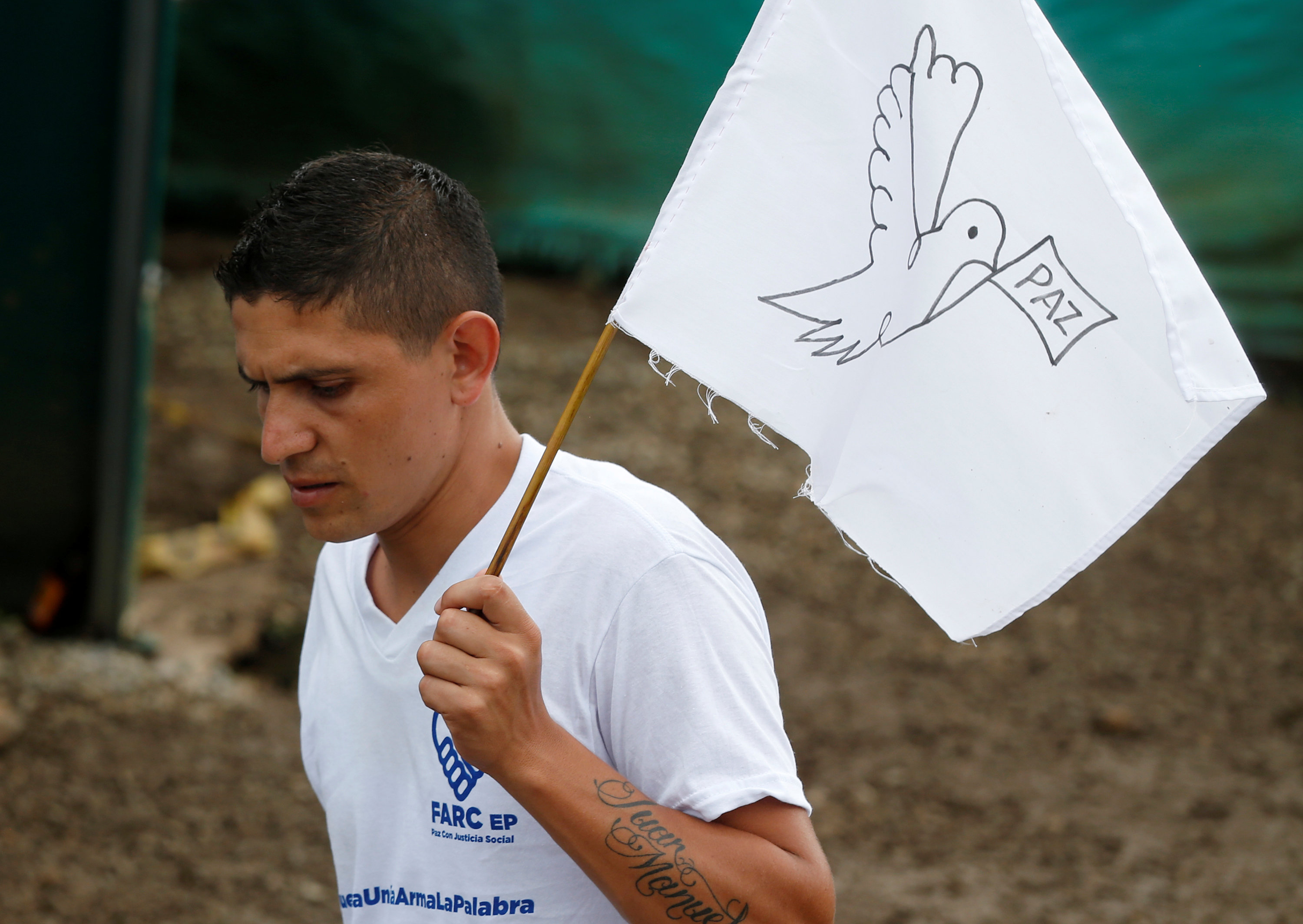 La ONU aprueba un plan para reinsertar en la sociedad a los miembros de las FARC