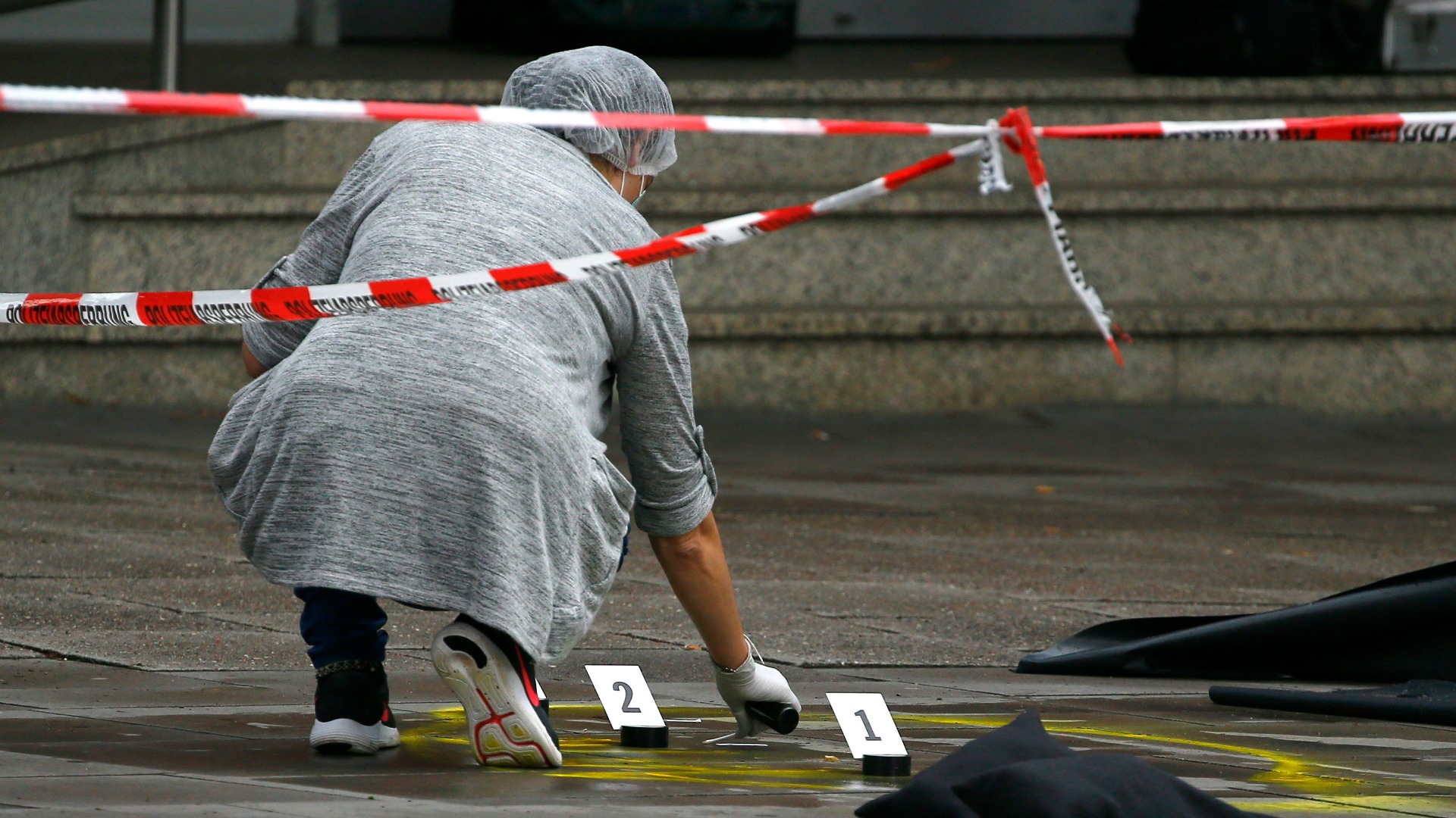 El atacante de Hamburgo actuó por "motivos religiosos" o por problemas psiquiátricos