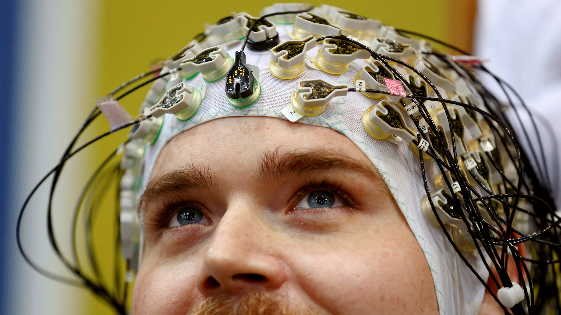 Los hackers pueden robarte la contraseña a través de tus ondas neuronales