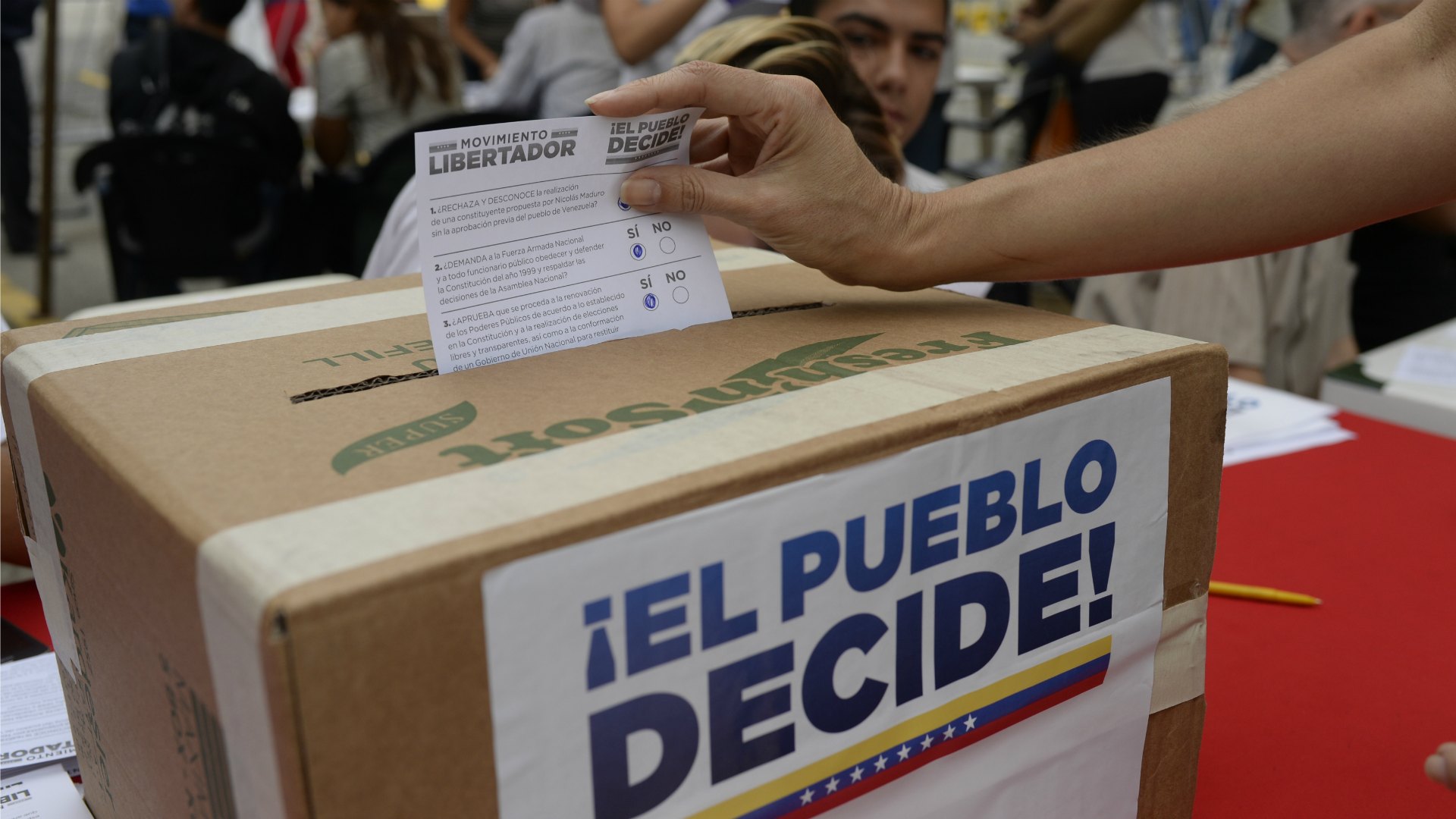 Más de siete millones de venezolanos votaron contra Maduro y su Constituyente