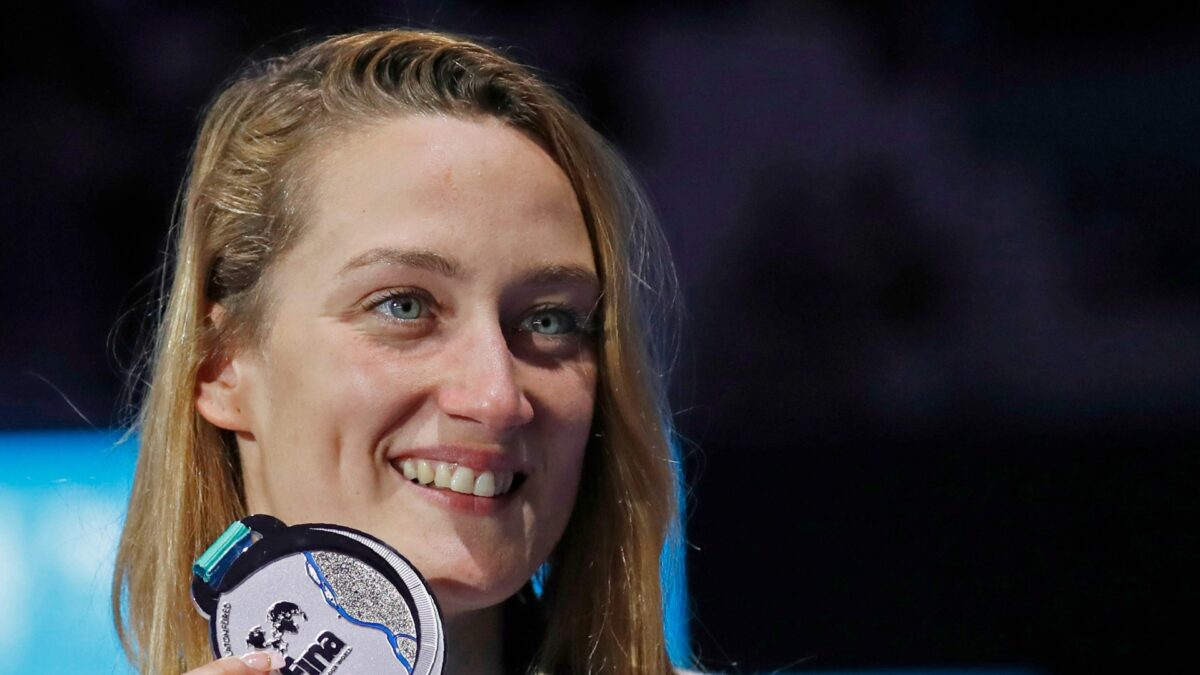 Mireia Belmonte logra su tercera medalla al ganar la plata en 400 metros estilos