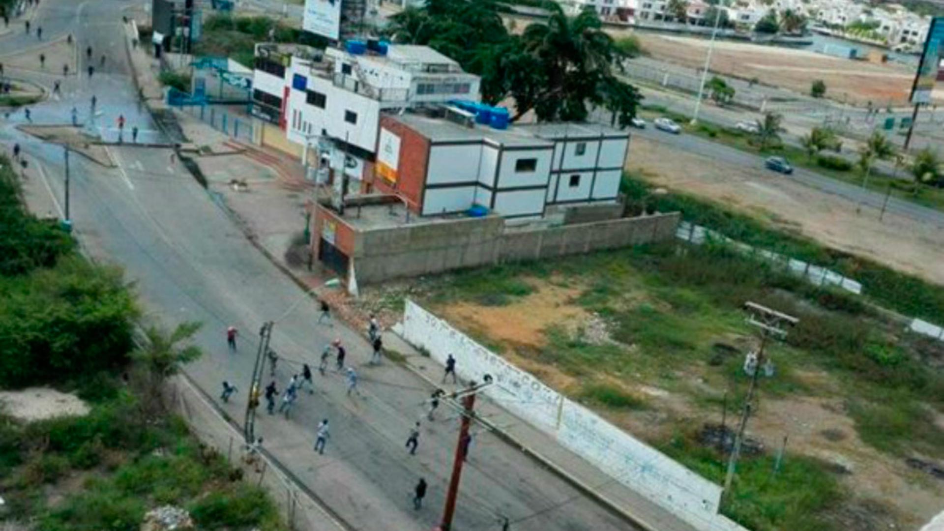 Muere quemado un hombre durante una protesta en Venezuela 1