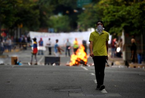 Muere quemado un hombre durante una protesta en Venezuela
