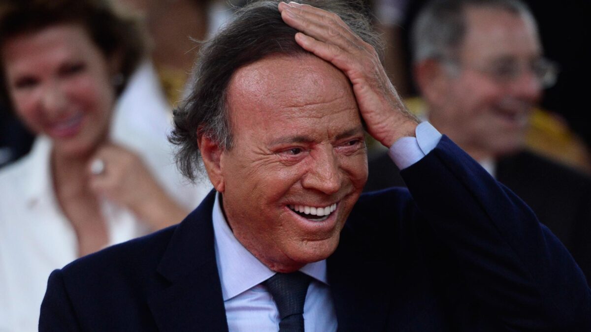 Una prueba de partenidad dice que Julio Iglesias tiene otro hijo