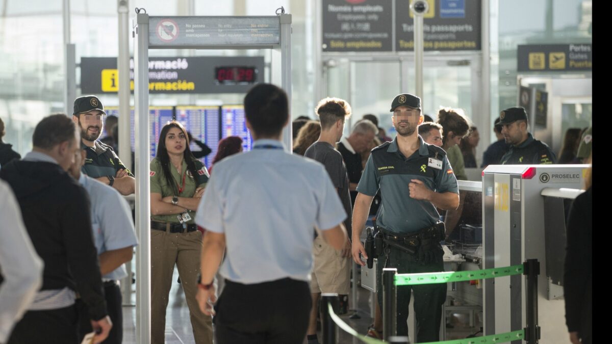 El Gobierno designa a Marcos Peña como árbitro en el conflicto de la huelga de El Prat