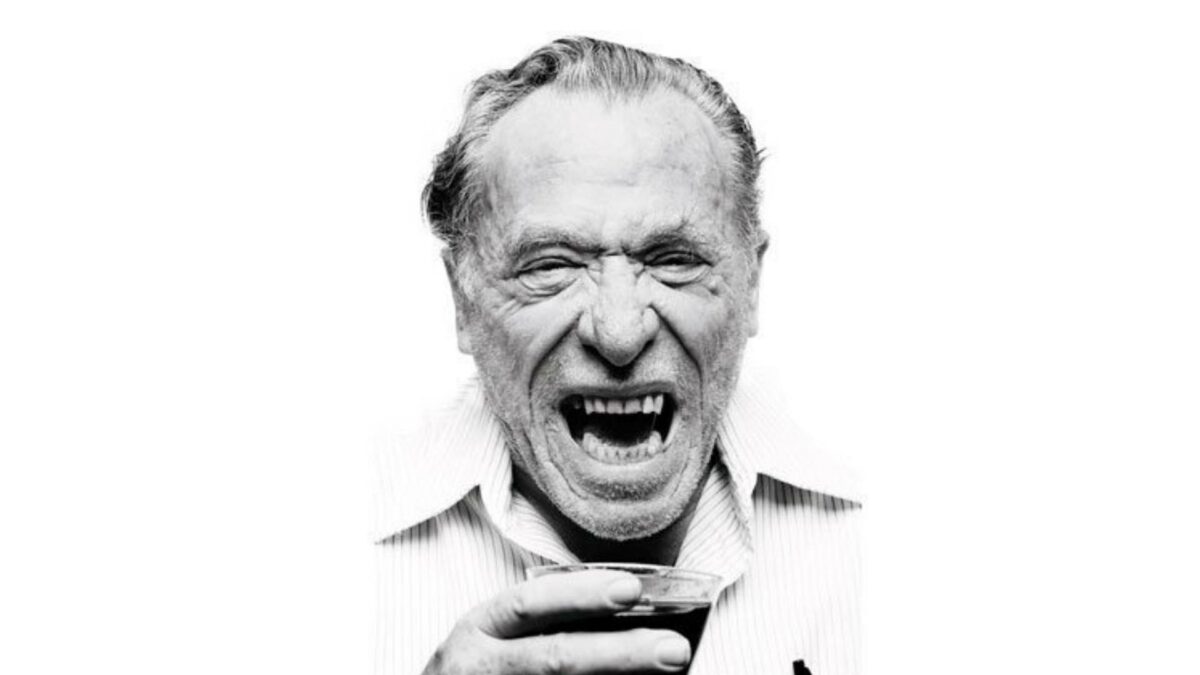 Charles Bukowski entre mujeres