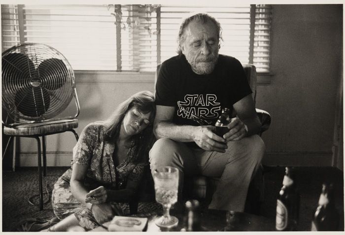 Charles Bukowski entre mujeres 2