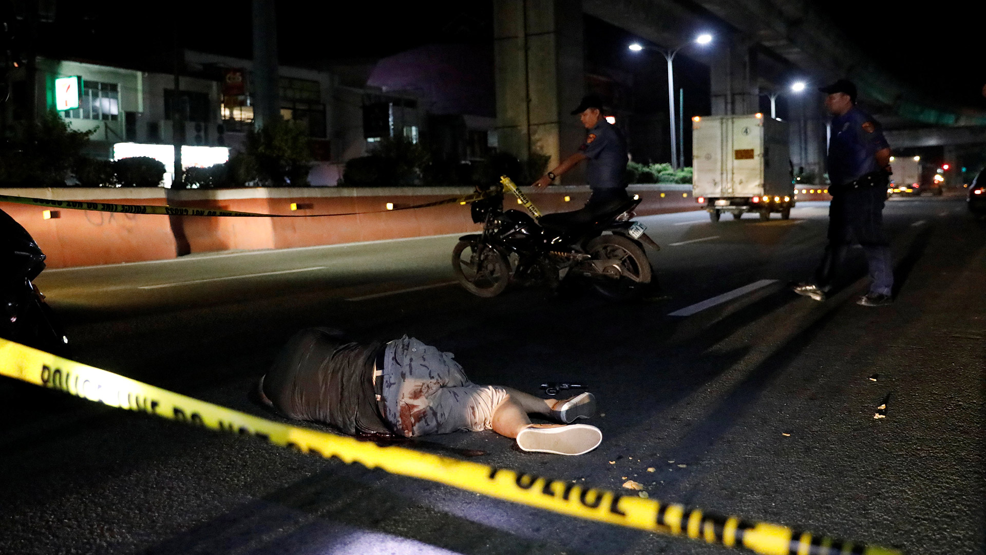 Continúa la masacre en Filipinas, 26 muertos más en 24 horas