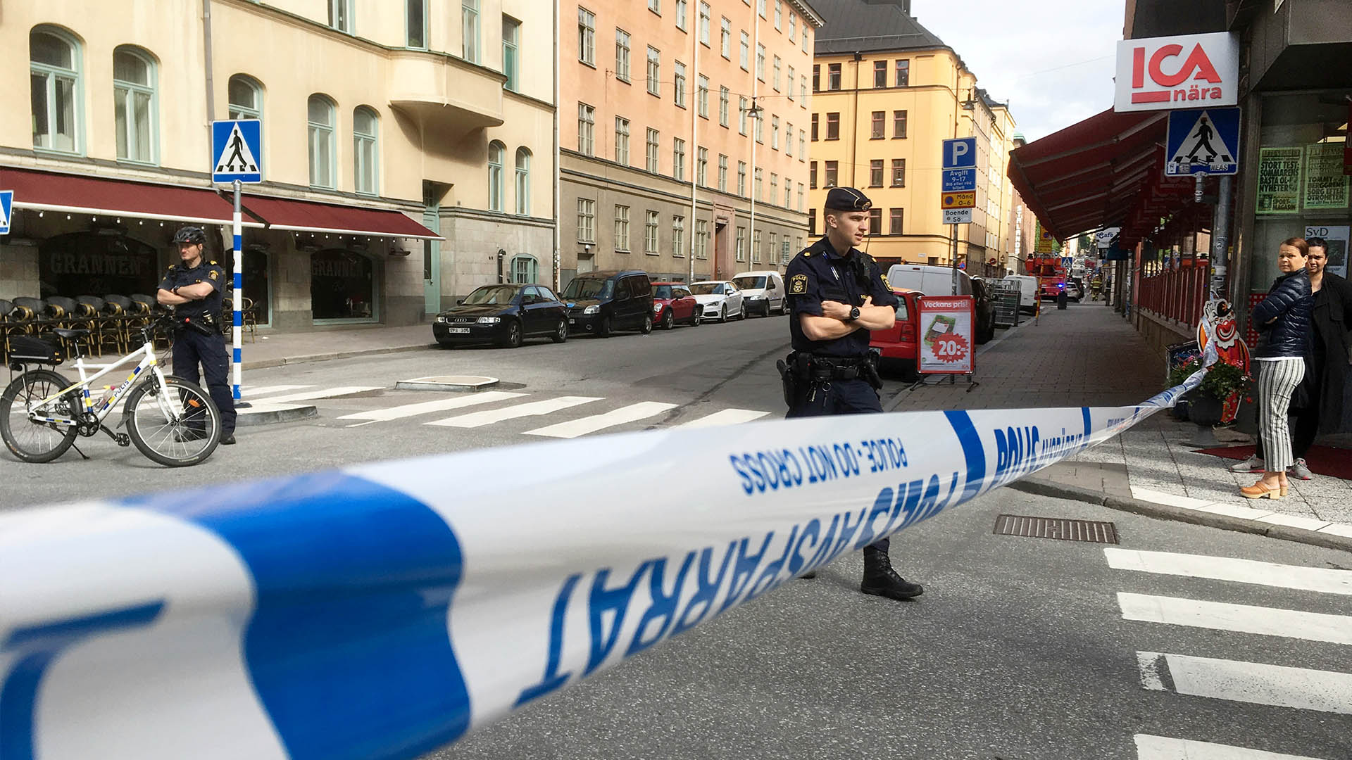 La Policía detiene a un hombre en Estocolmo por apuñalar a un agente