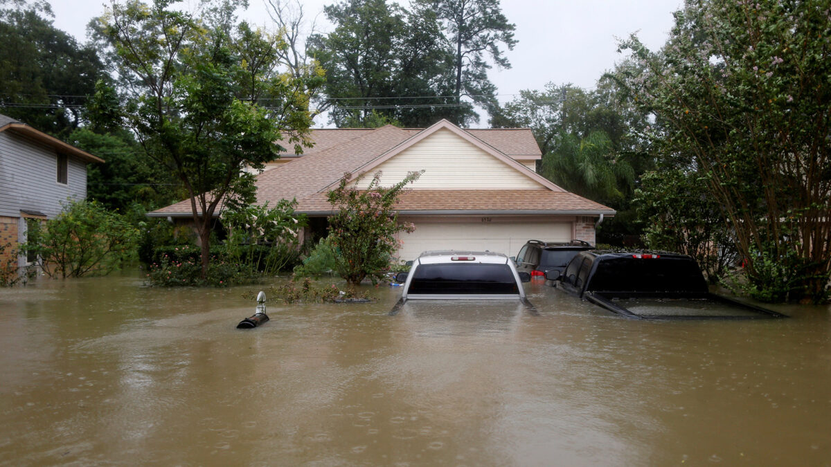 El desafortunado mensaje de Airbnb cuando Harvey azotaba Houston: «Tú próxima aventura acuática comienza aquí»