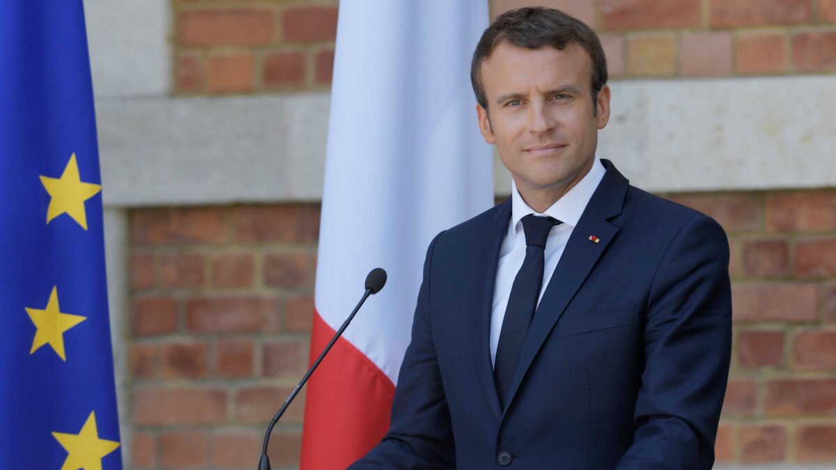 Macron ya ha gastado 26.000 euros en maquillaje