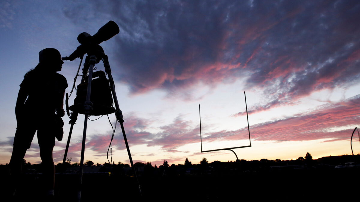 El mundo se prepara para el gran eclipse solar que tendrá lugar esta tarde