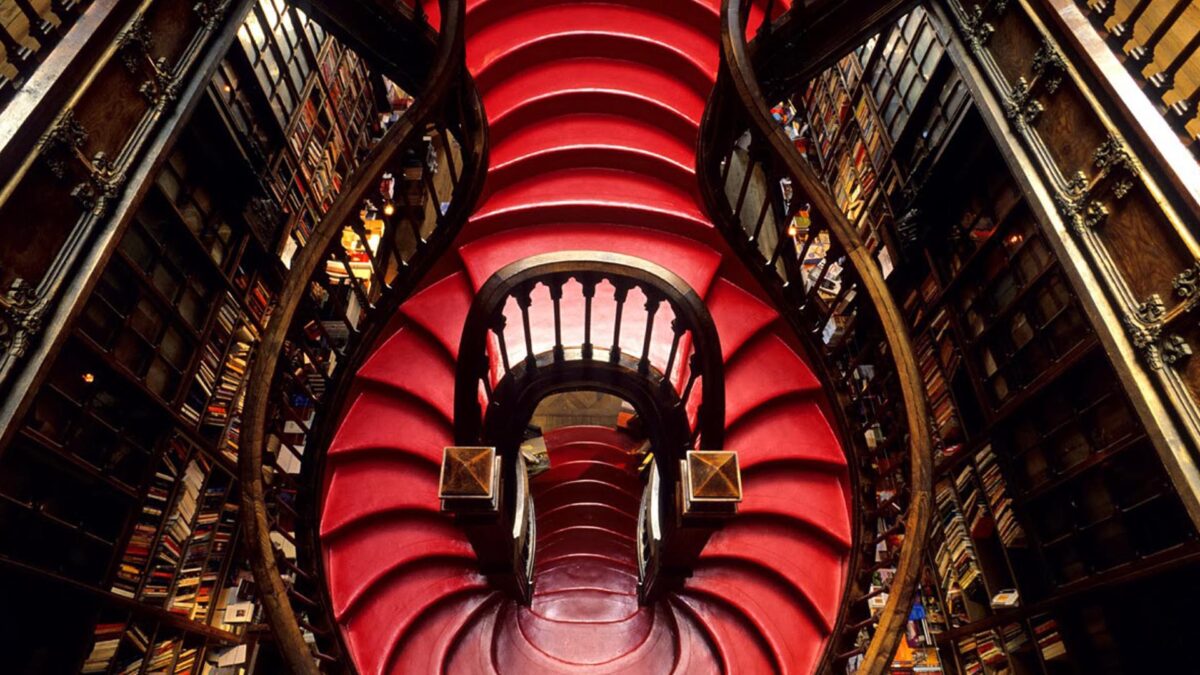 Librería Lello: compre una entrada y podrá adquirir libros