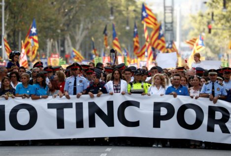 La manifestación de Barcelona contra el terrorismo, en imágenes