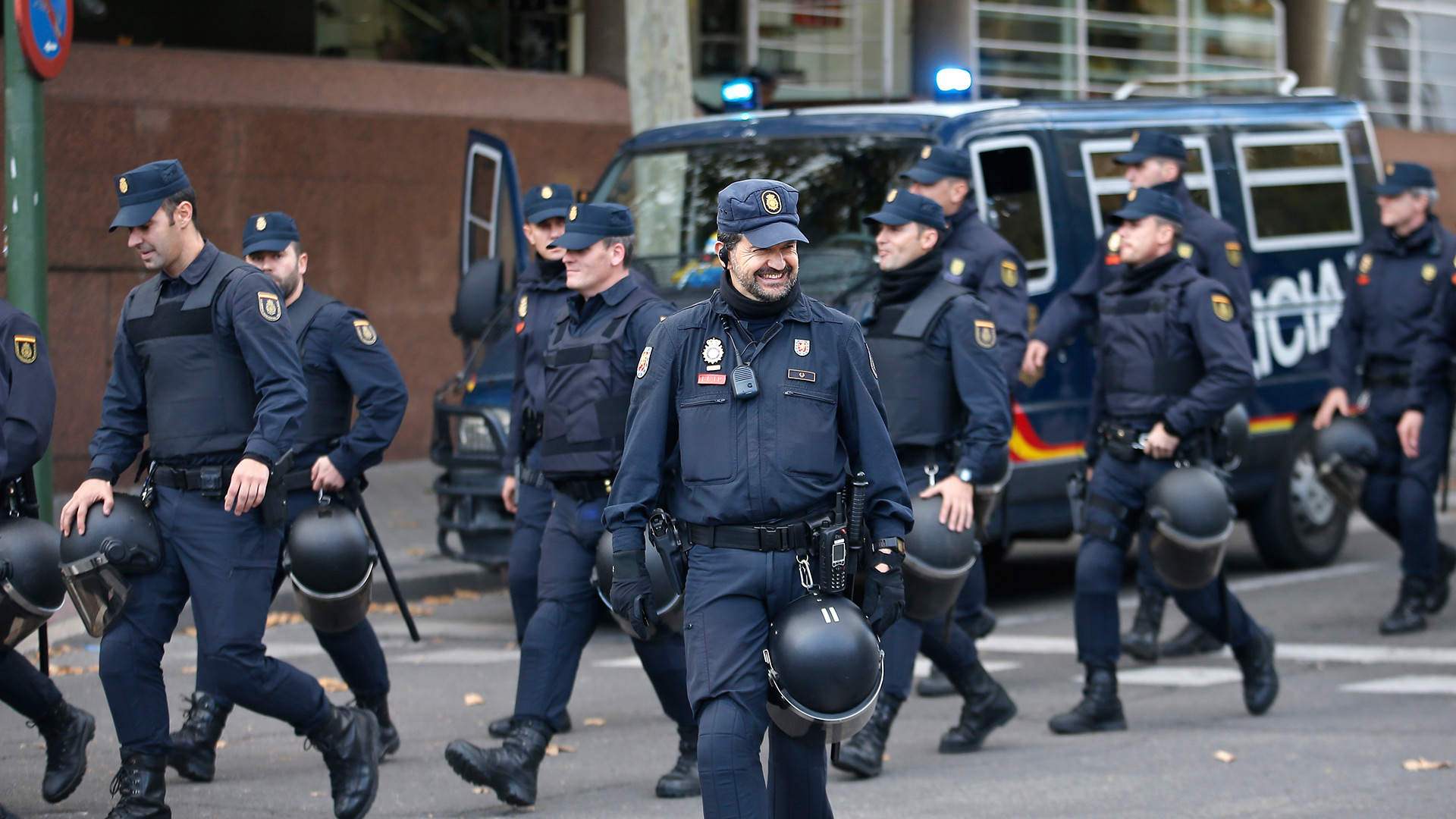 La policía detiene 'in fraganti' a dos jóvenes cuando explotaban un cajero en Madrid