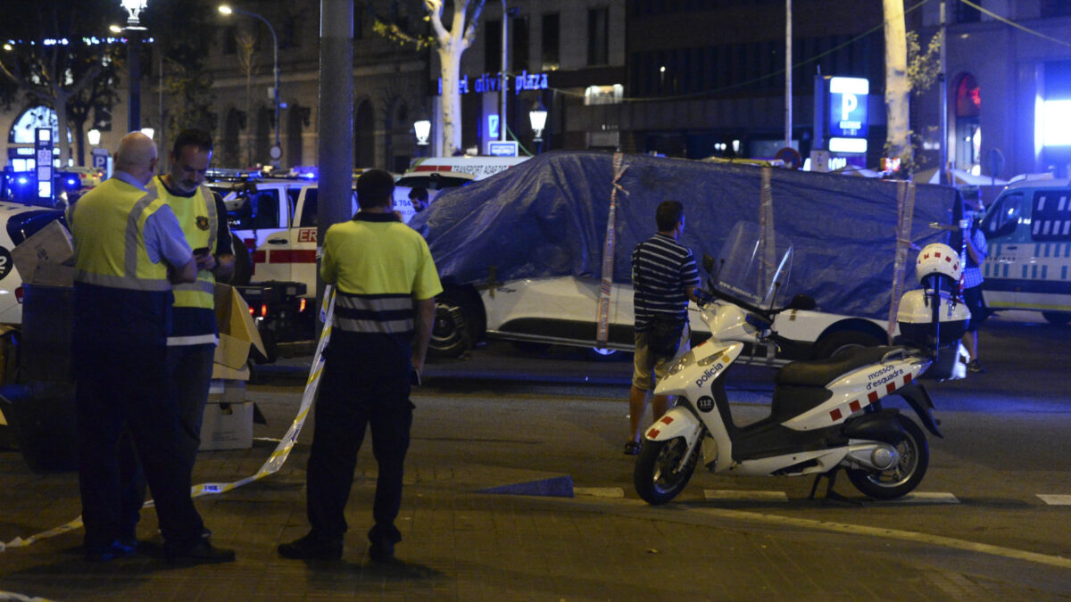 Los Mossos abaten a cinco terroristas en otro atentado en Cambrils