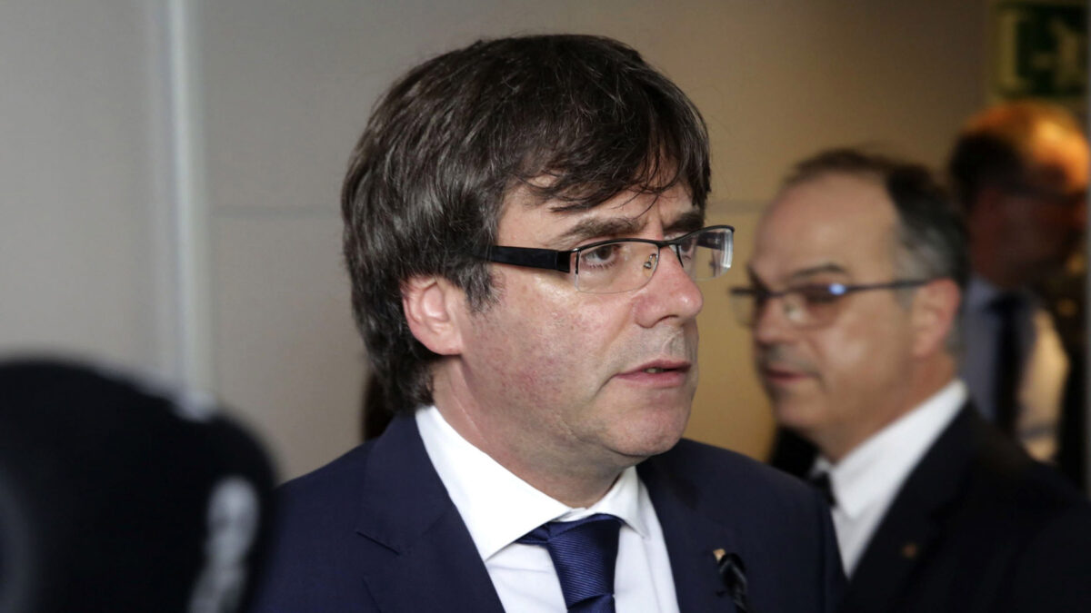 Puigdemont mantendrá «la hoja de ruta del soberanismo» tras el atentado