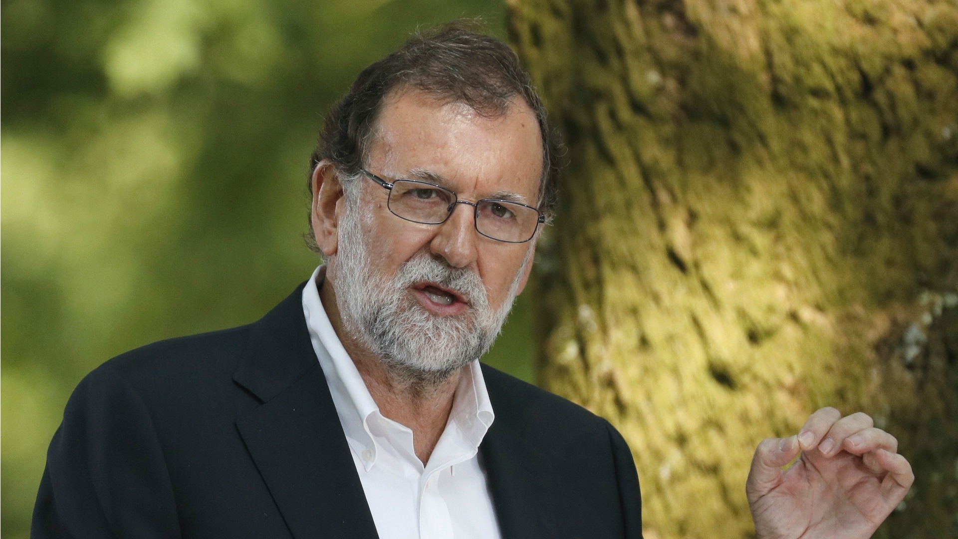 Rajoy pide a Puigdemont que renuncie a sus planes de ruptura