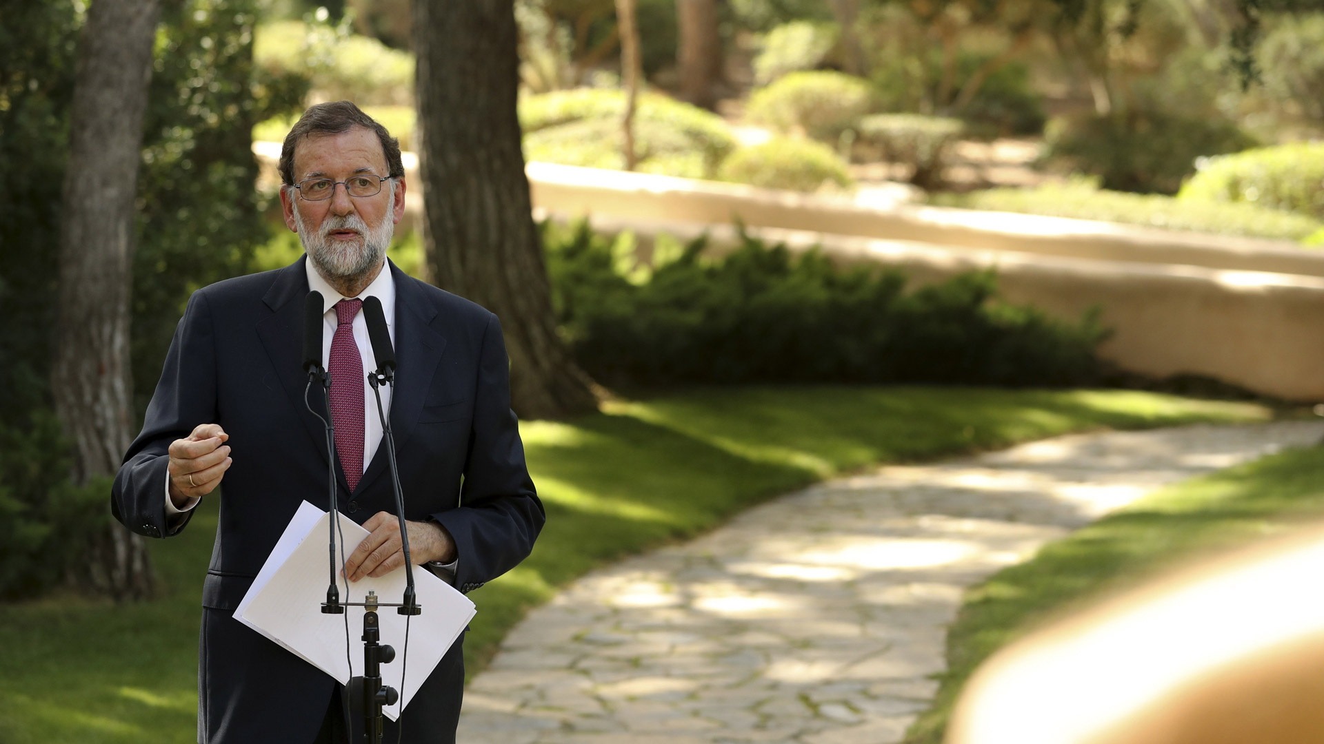 Rajoy pide no tratar «a patadas» al turista