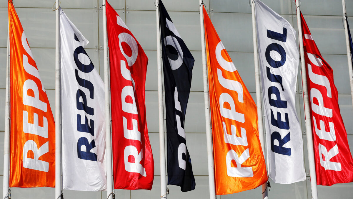 Repsol retira a todos sus trabajadores extranjeros de Venezuela