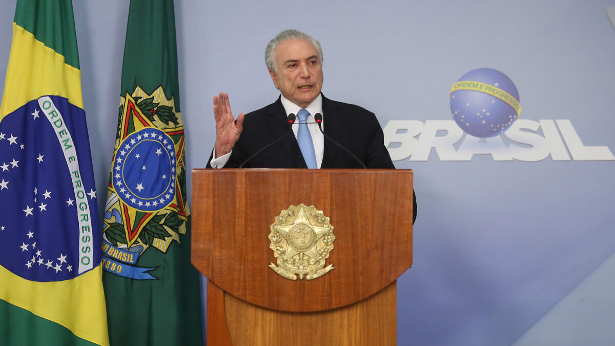 Temer se salva de un juicio por corrupción gracias al apoyo de los diputados