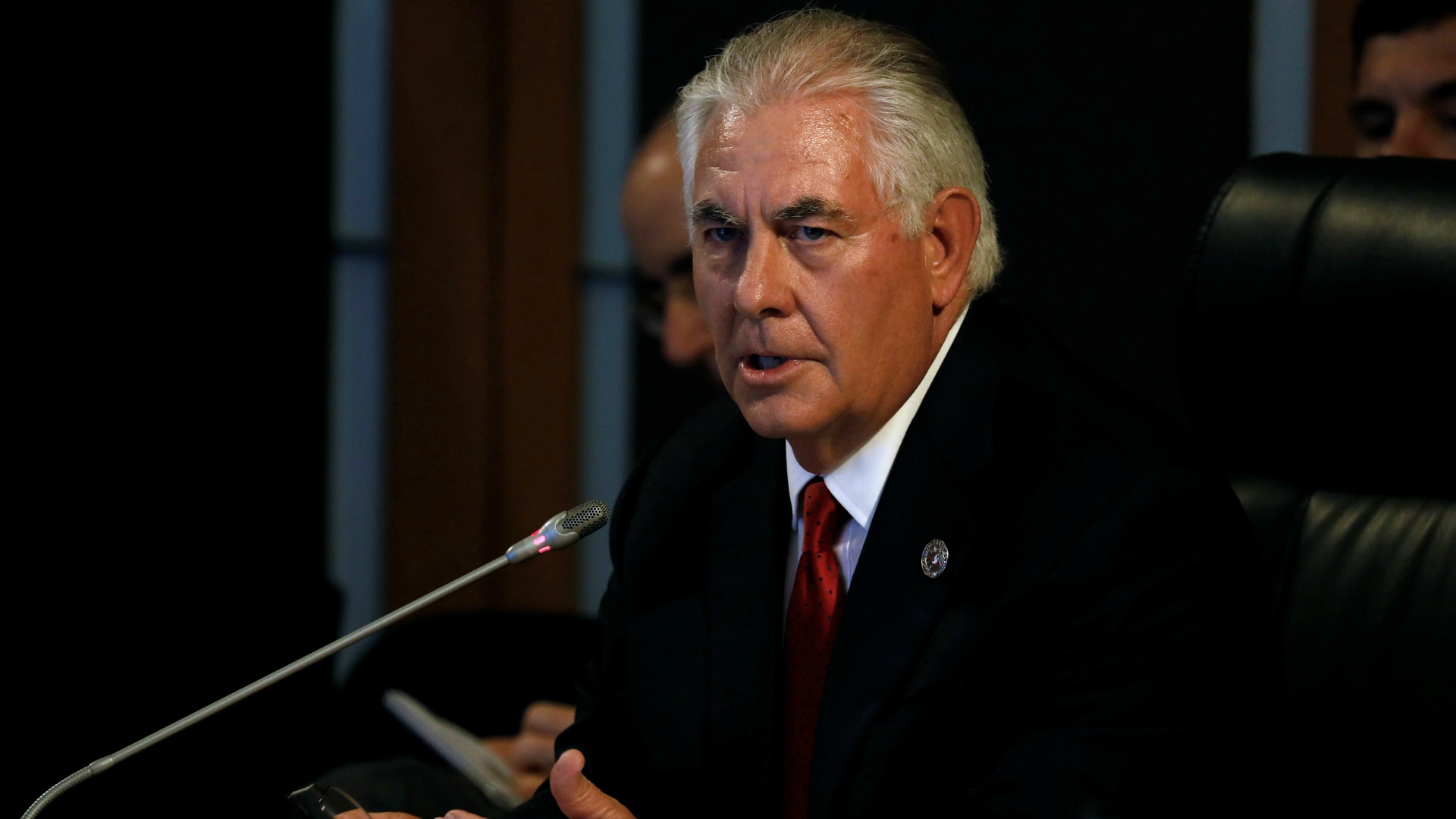 Tillerson pide el cese de ensayos de misiles norcoreanos para iniciar el diálogo