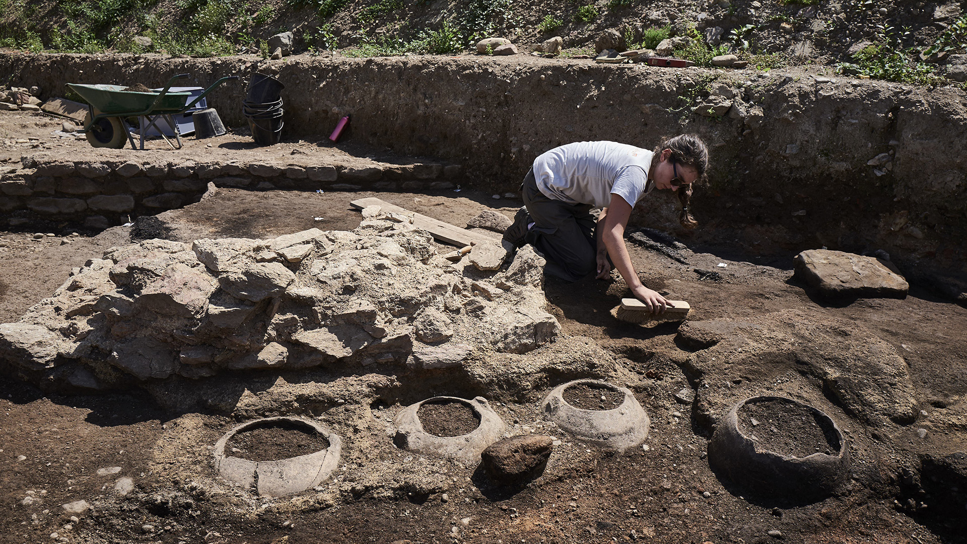 Varios arqueólogos descubren "una pequeña Pompeya" al sur de Lyon, Francia