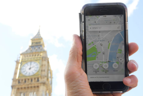 600.000 firmas a favor de renovar la licencia de Uber en Londres
