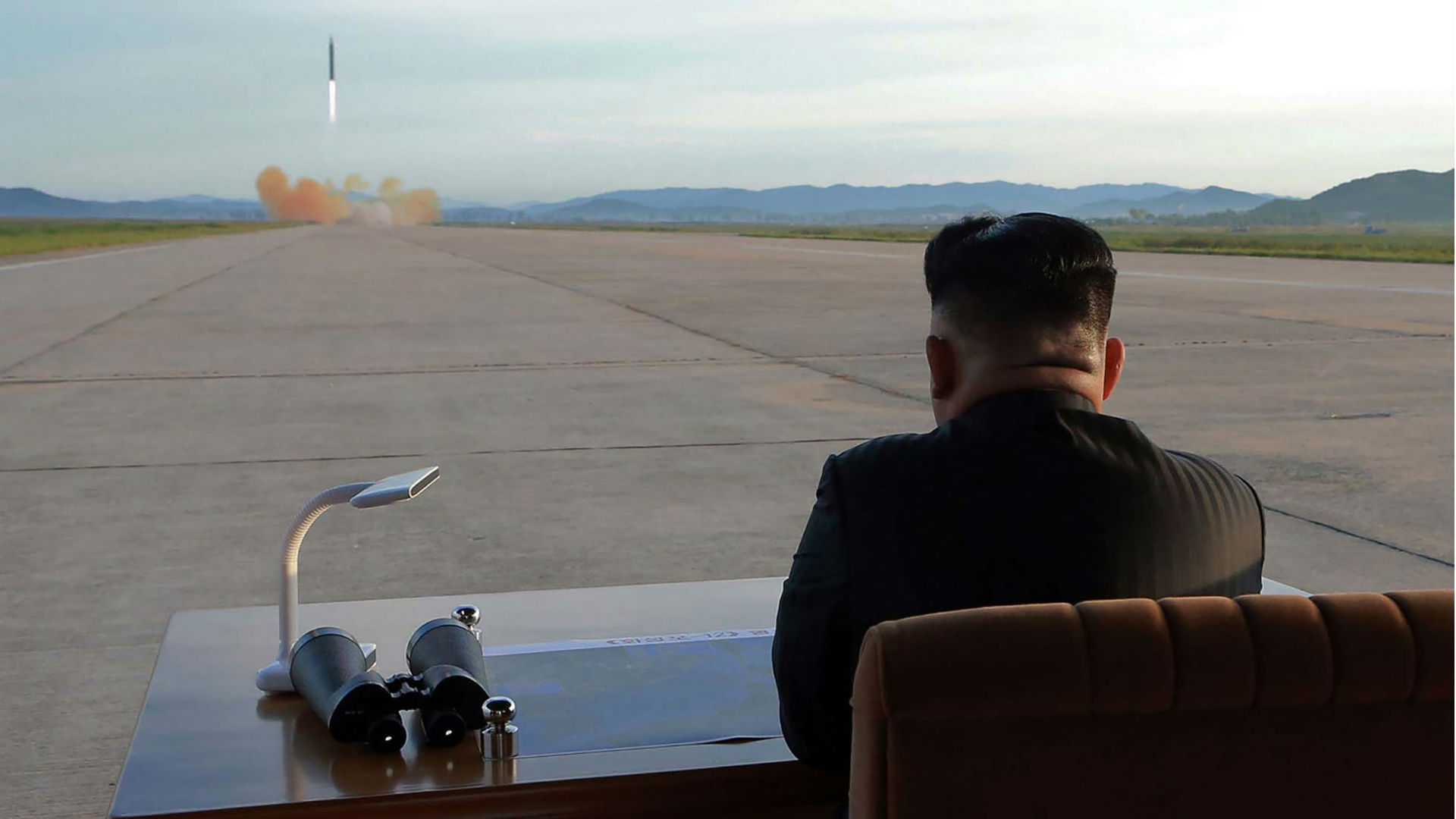 Corea del Norte celebra su último misil y aboga porque sus armas equilibren las de EE.UU.