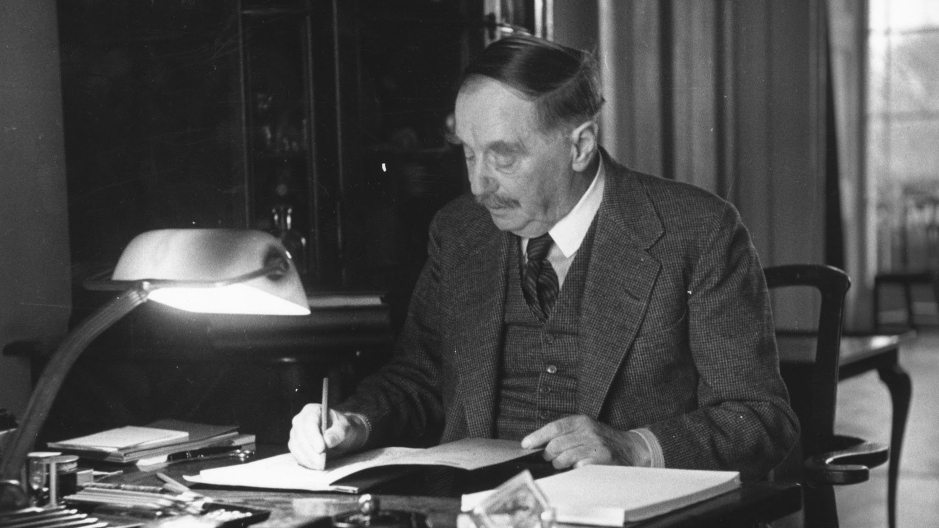 El futuro que H.G. Wells predijo en sus ficciones