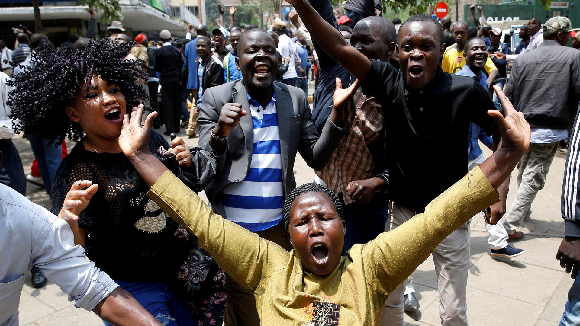 El Tribunal Supremo de Kenia anula las elecciones presidenciales del mes pasado y llama de nuevo al voto 2