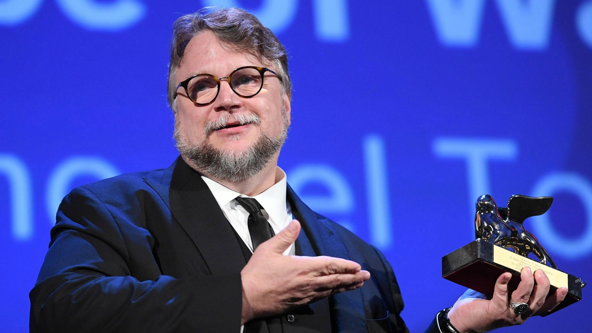 Guillermo del Toro gana el León de Oro de Venecia con 'The Shape of Water'