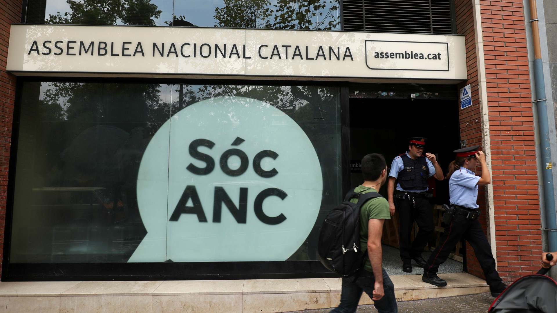 La Fiscalía denuncia por sedición a organizaciones independentistas catalanas 1