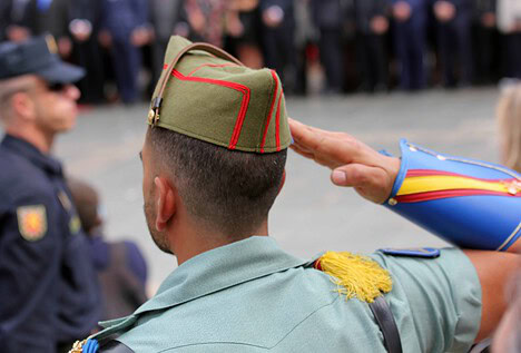 La Legión Española, los novios de la muerte: «El morir en el combate es el mayor honor»