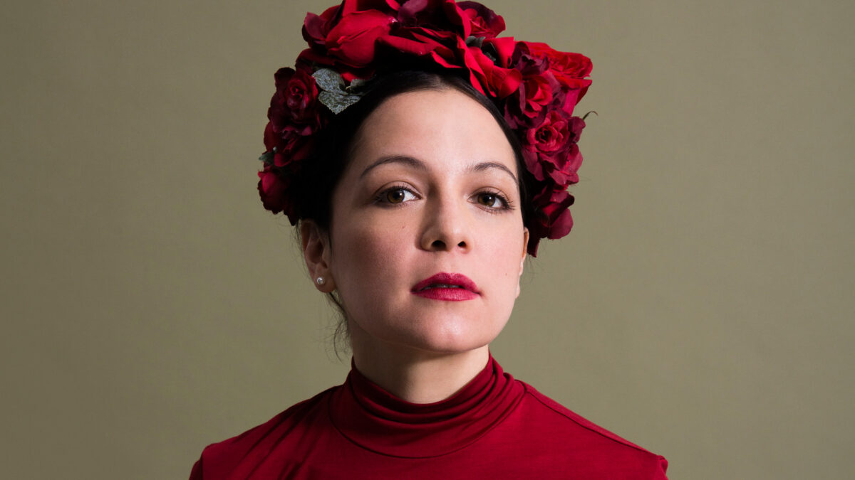 Natalia Lafourcade: “Nosotros tenemos nuestras Billie Hollidays, Ellas Fitzgeralds y Edith Piafs en Latinoamérica”