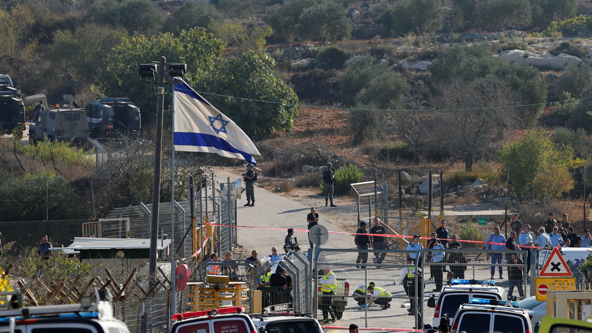 Tres israelíes y un asaltante palestino mueren en un ataque en Cisjordania