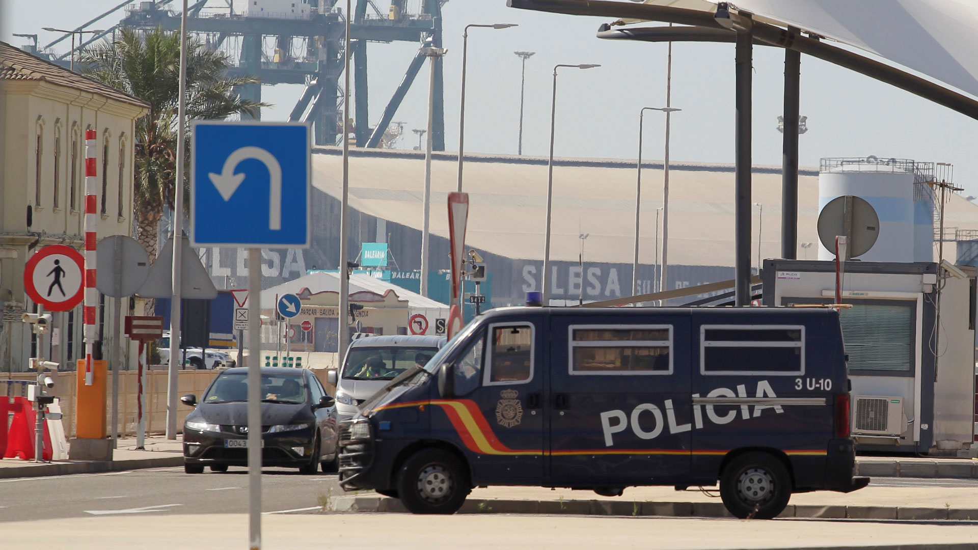 Detienen en Málaga a un hombre por burlarse en Facebook de la muerte de un Policía Nacional