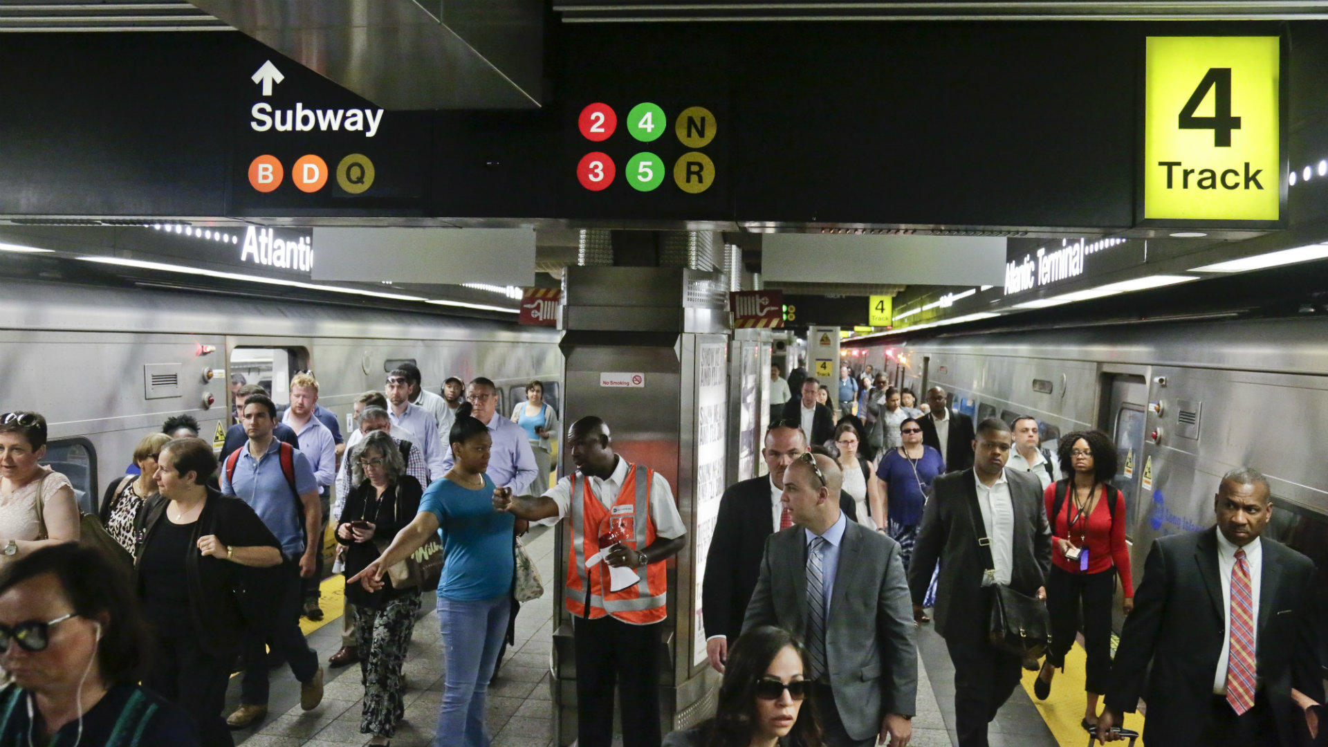 EEUU desbarató atentados contra el metro de Nueva York y Times Square en 2016