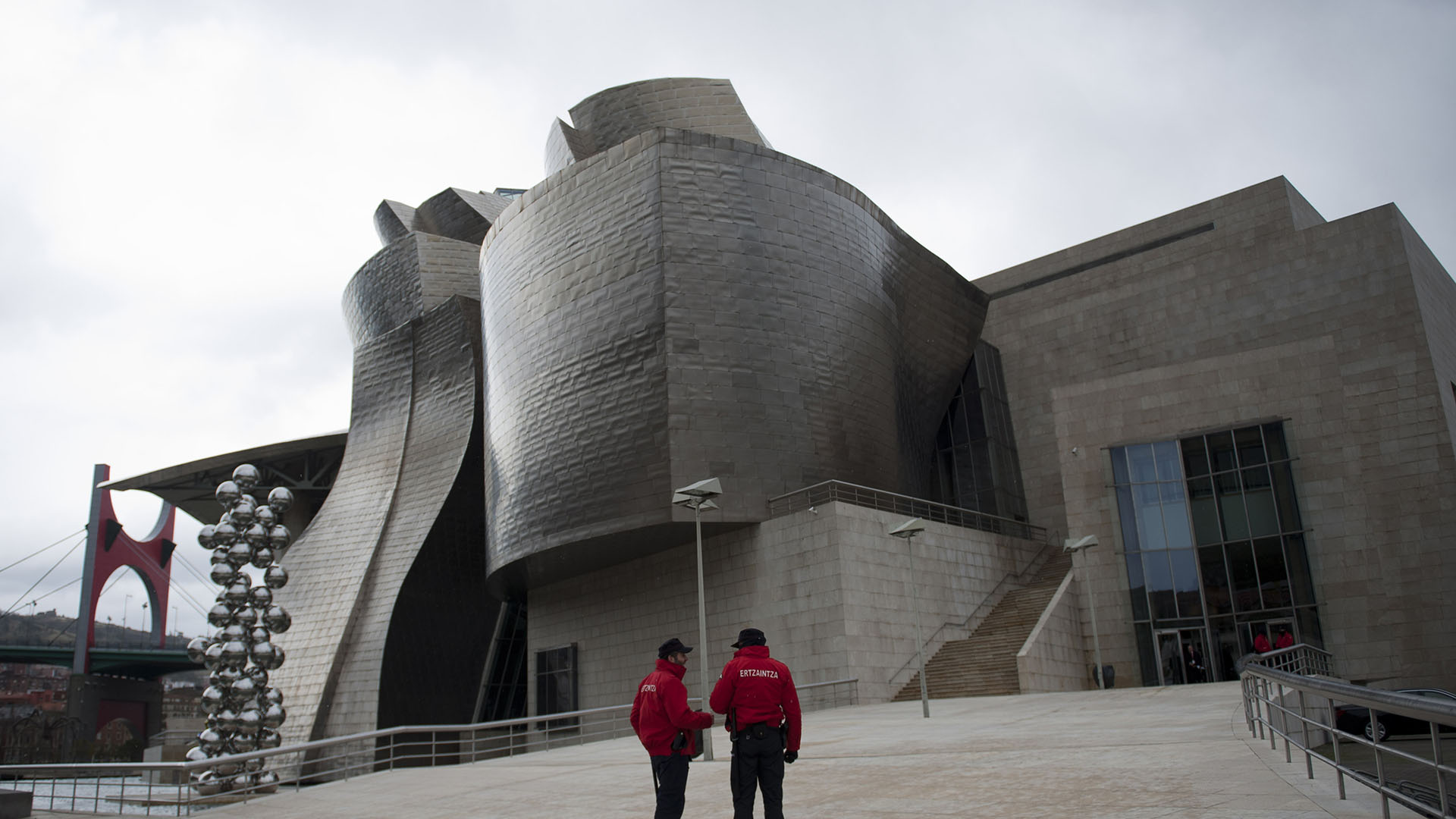 El museo Guggenheim Bilbao se traslada a Marte en su 20º aniversario