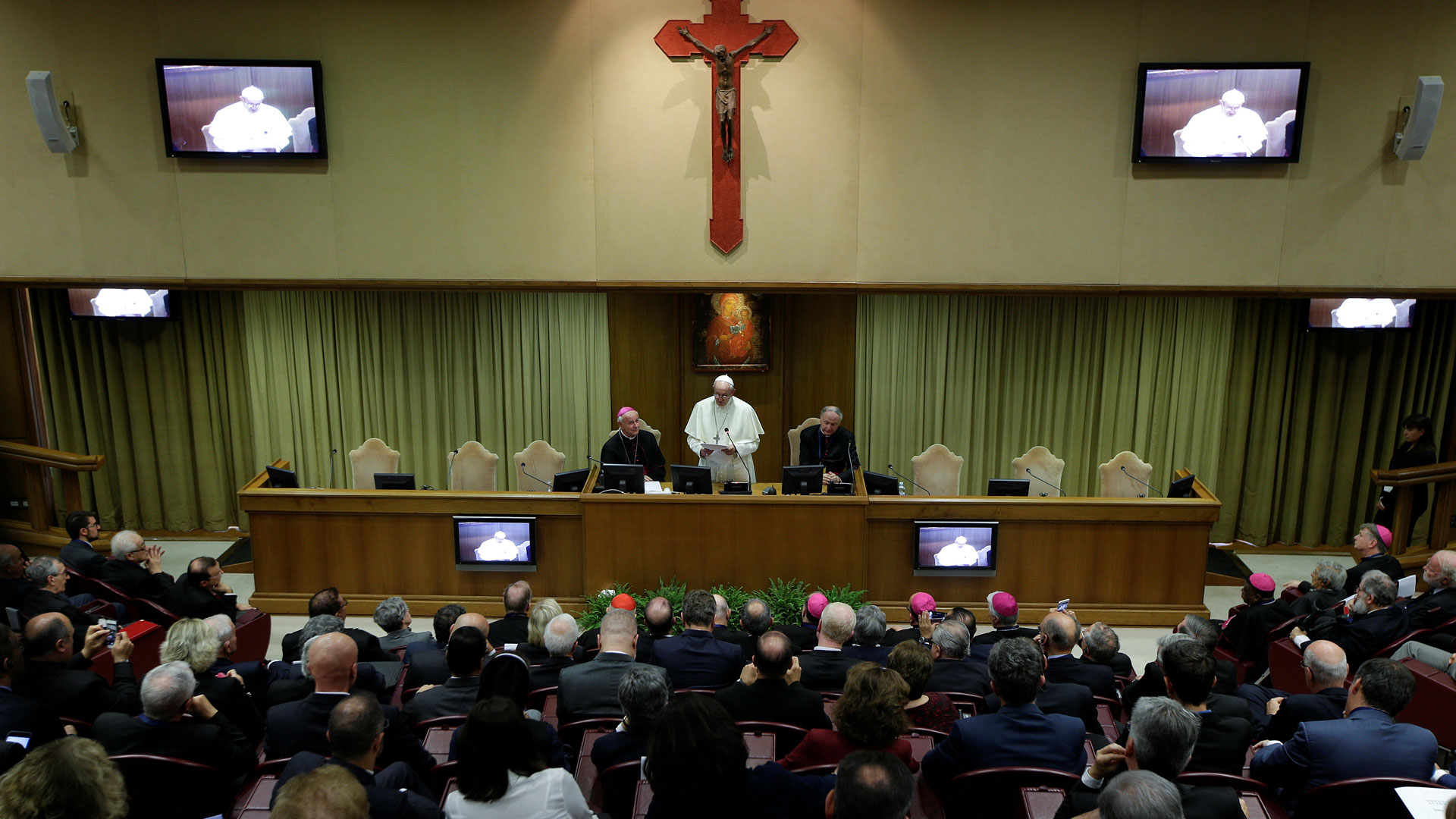 El Papa Francisco pide apoyo para proteger a los menores de los abusos sexuales 2