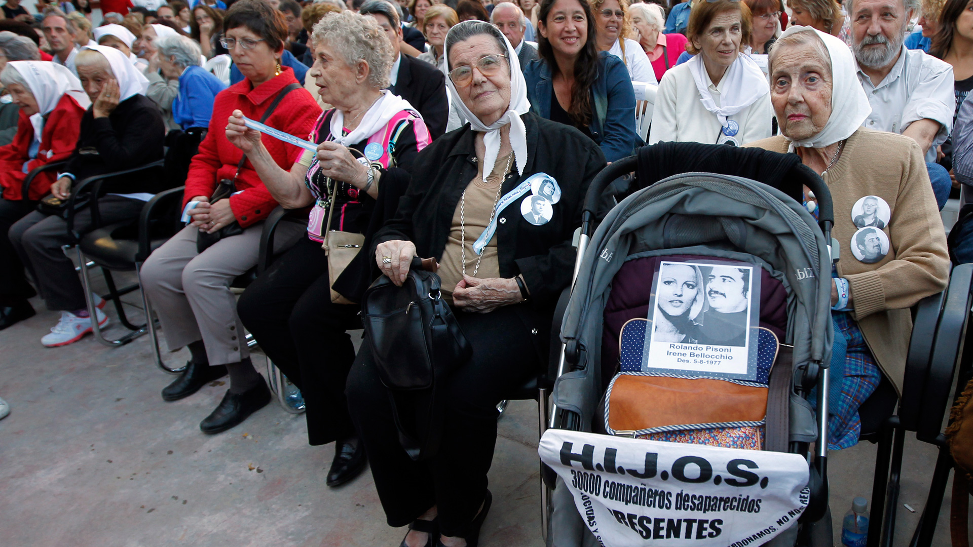Encuentran a la nieta 125 robada durante la dictadura argentina