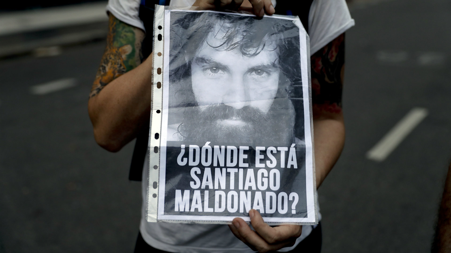 Hallan documentación de Santiago Maldonado en el cuerpo encontrado en Argentina