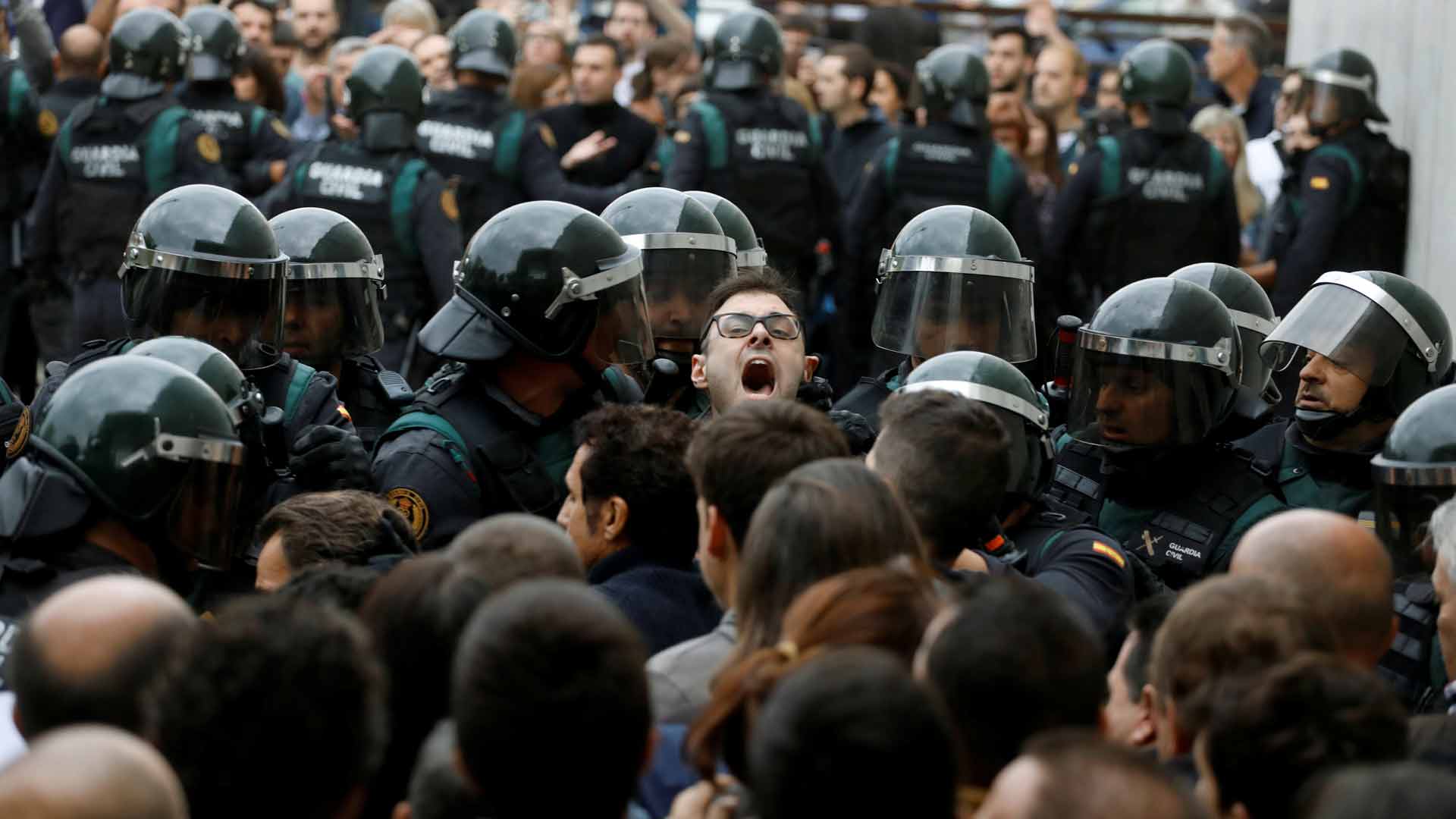Al menos 844 personas han requerido asistencia médica en los incidentes de Cataluña, según el Govern
